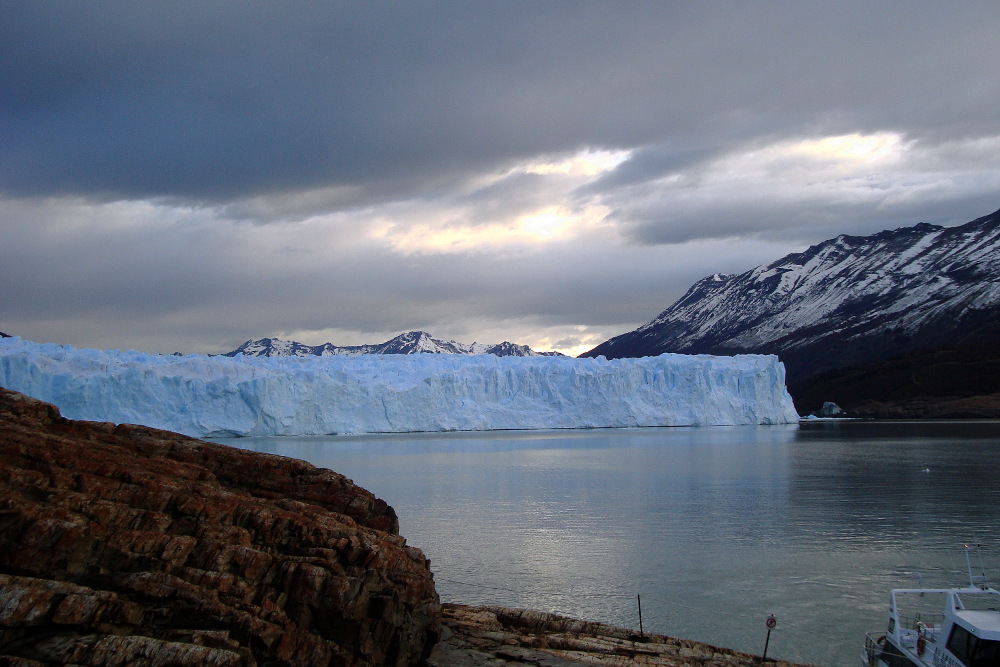 perito-moreno-glacier-argentina